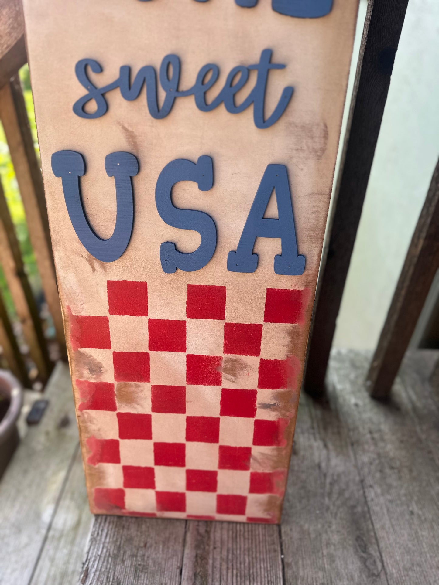 Home Sweet USA Checkered Porch Leaner