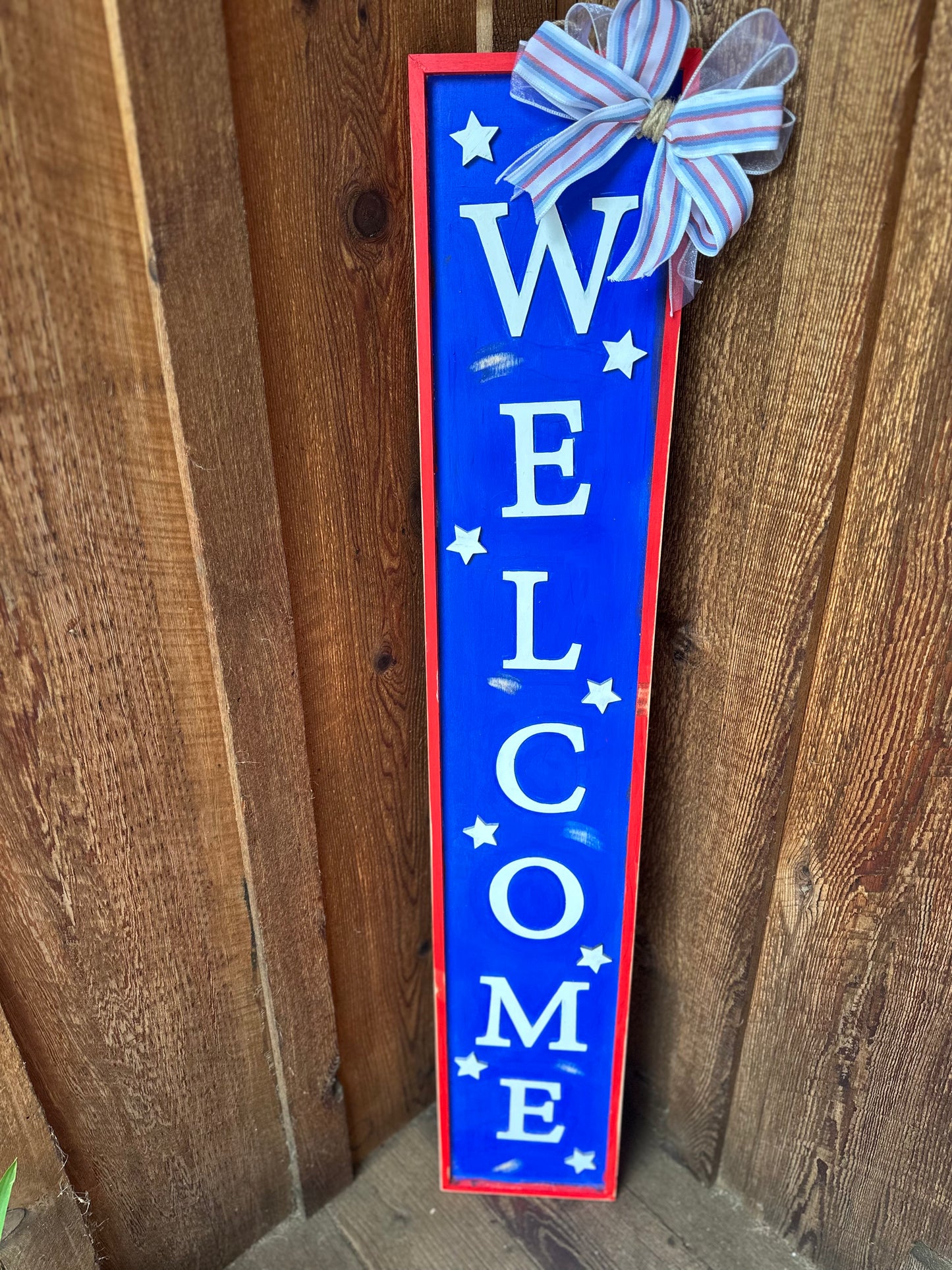 Welcome Red White & Blue Leaner