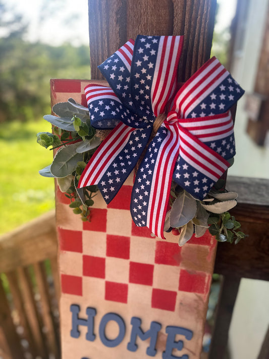 Home Sweet USA Checkered Porch Leaner