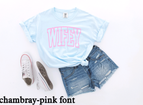 WIFEY Arch Puff Print T-shirt